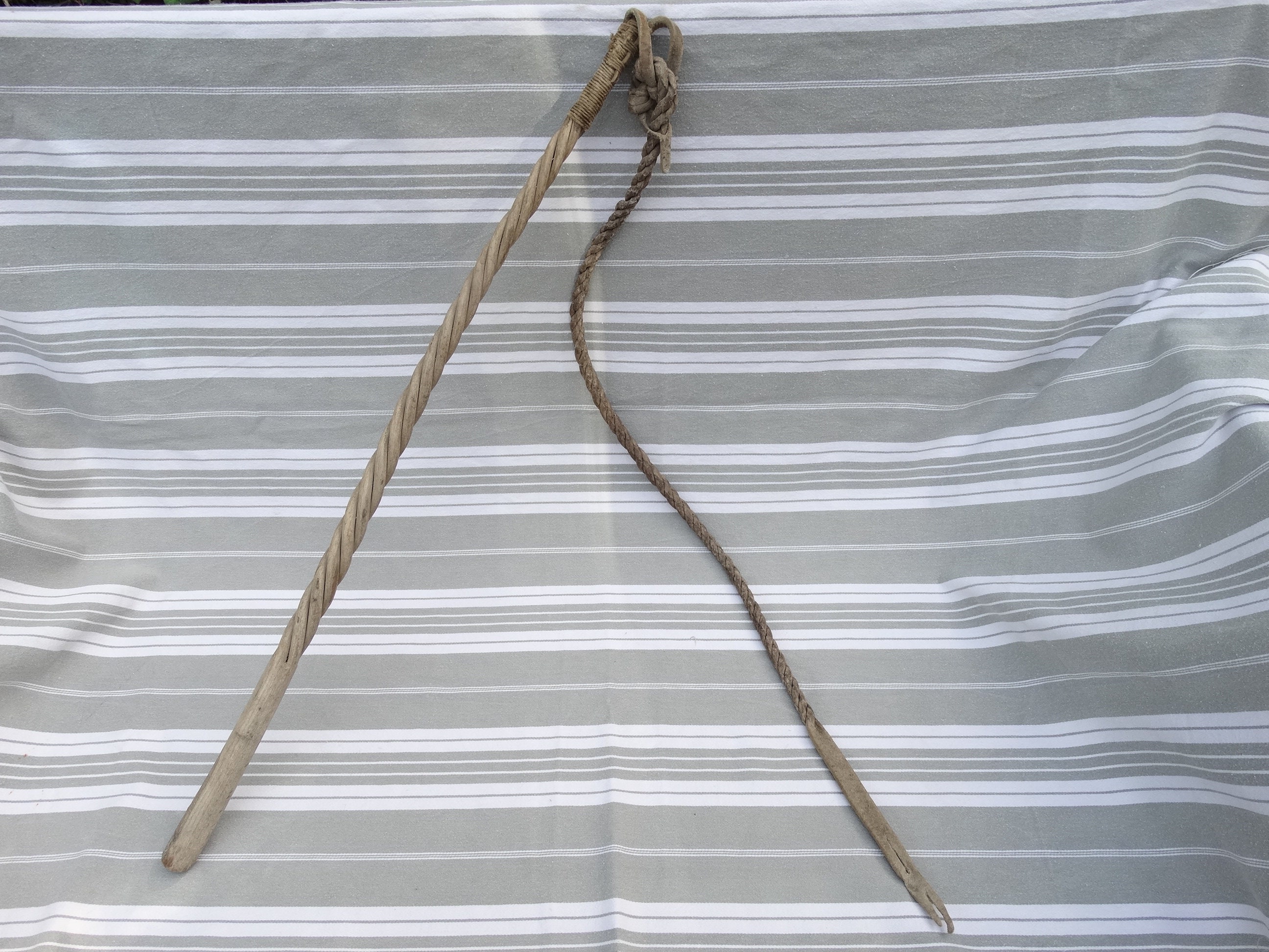 Fouet équestre Vintage Fait Main - Cuir Tressé Et Bambou - Environ 1880