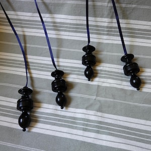 How to Pull a Light Cord for Decorative Lighting: Easy Steps