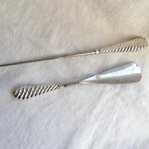 Silber behandelt Knopfhaken & Schuhlöffel / 1860er Jahre Birmingham Silber Schuhlöffel und passender Knopfhaken / antike Schuhsammlerstücke / Stiefelhaken