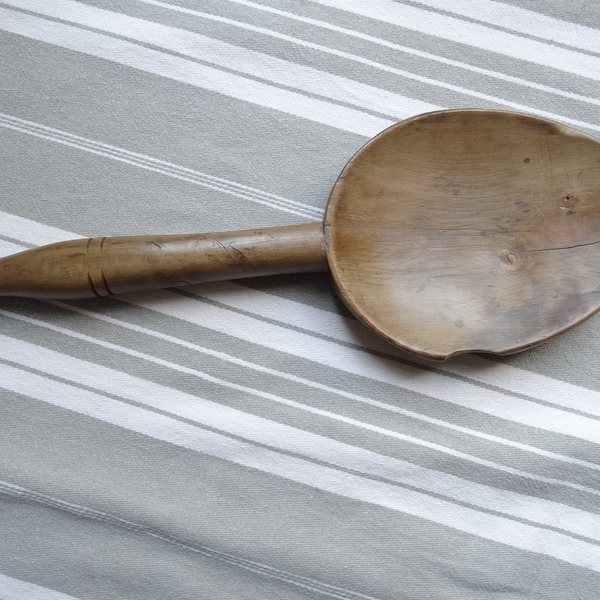 Ancienne cuillère à produits laitiers/cuillère à beurre/cuillère en bois/objet de collection Treen/cuillère à beurre/ferme française/ustensiles de cuisine/cuillère en bois rustique