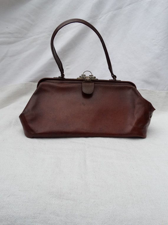 Vintage Leather Gladstone Style Handbag 