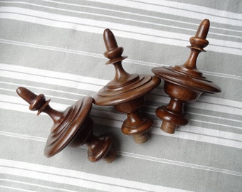 3 Wooden finials/Antique turned wood finials/Pediment embellishments/3 matching furniture finials in wood/Cornice finials/French Bed finials