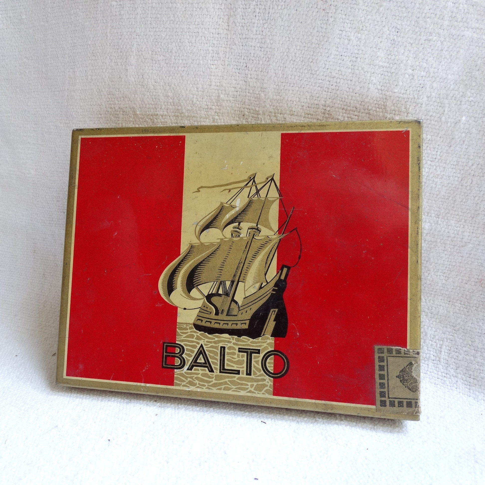 Vintage Balto Cigarette Tin/old French Cigarette Box/smoking  Collectible/advertising Tin/tobacciana/retro Cigarette Tin/sailing Ship  Logo