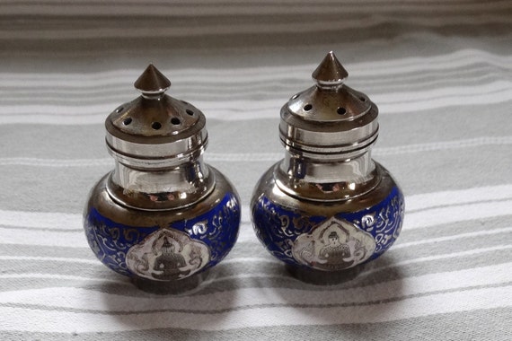 Salt and 2024 pepper condiments