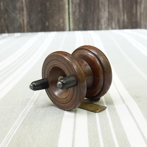Vintage De 3,5 Pouces En Laiton Et Noyer Avec Loquet DS