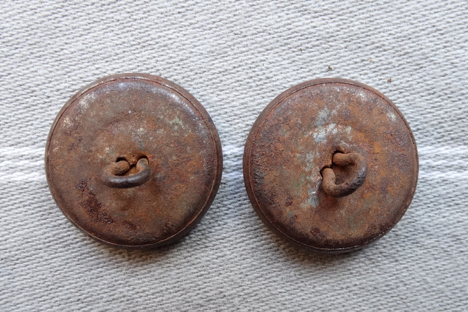 Bouton De Chasse Ancien En Laiton - Motif Biche - Chasse à Courre - T W & W