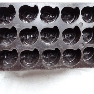Bakelit Schokoladenform / Vintage Blatt Designform, Seife oder Kerzen/ Alte französische Chocolatiersform/ Moule au chocolat / Sammler Küchenalia