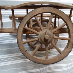 Kleiner vintage Heuwagen/Holzspielzeug Bauernhofwagen/Teddybärwagen/Ziegenwagen/Förderwagen 1940er Jahre/Flottenwagen 1940er Jahre