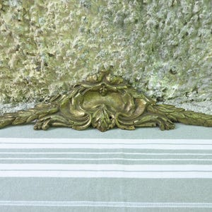 Antique gilt brass decor/Furniture garniture/Pediment embellishment/Old brass ornament/Garniture fronton/Cast brass furniture embellishment