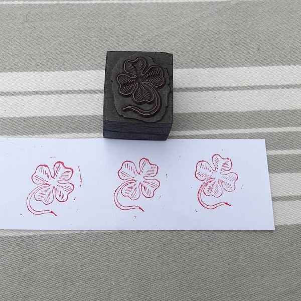 Four leaf clover stamp/Antique clover printing block/Embroidery stamp /Trefle à 4 feuilles/Card making/Fabric printing/Crafting/Lucky clover