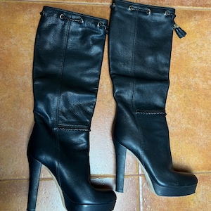Gucci Black Boots, Patent Leather Knee Length Boots, Size 37, High Fashion