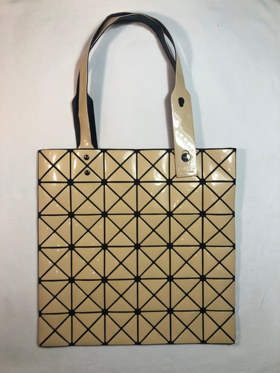 Authentic bao bao Issey Miyake  Issey miyake bag, Bao bao issey