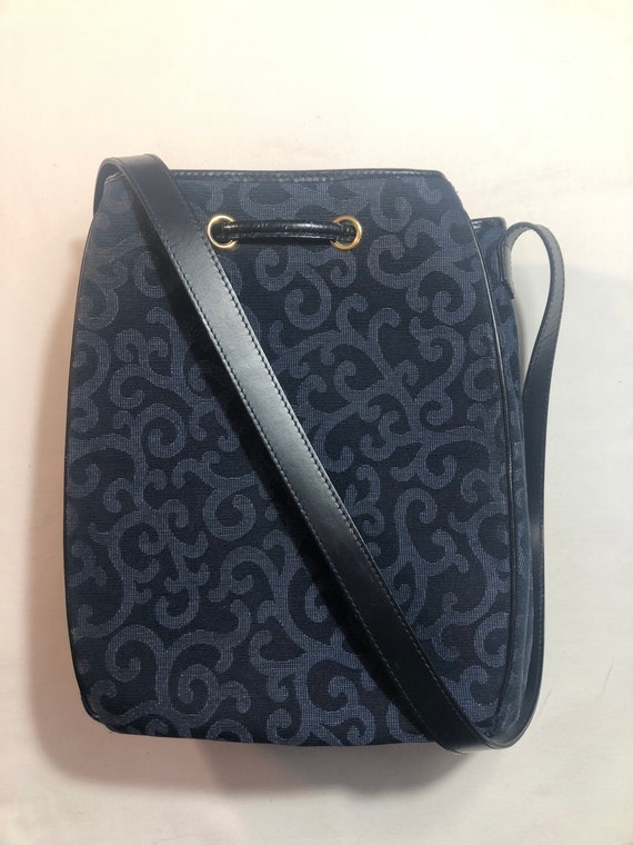 Yves saint laurent store bags france