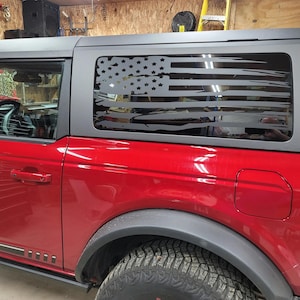 Distressed American Flag With Bronco Cutout Rear Window Decals fit Ford Bronco 6g Hardtop 2021+ Big Bronco Full Size