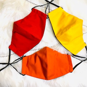Juego de máscaras faciales FUEGO TRIO, paquete de 3 máscaras faciales, máscara roja, naranja y amarilla con bolsillo para filtro, alambre nasal + 3 filtros gratis, máscara de tela