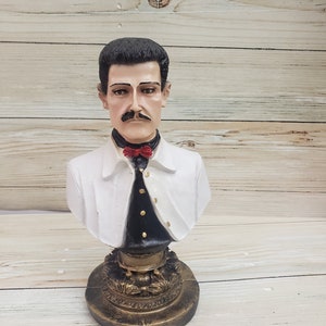 ヘスス マルベルデ ホワイト バスト フィギュア ハンドメイド/ Estatua フィギュア 12インチ Hecha a Mano - 幸運 - お金 - 愛