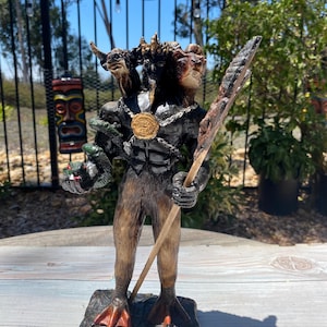 Handmade Resin Satan Statue: 3-Headed Devil Figurine