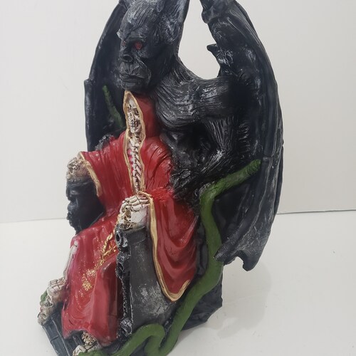 Santa Muerte Bendesida Red Devil Size 14