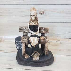 Santa Muerte Color Black Size 11&quot; X 9&quot; Bride / Holy Dead Statue / Grim Reaper/ Curada Bendesida Para la Buena Suerte/ Dinero/ Amor/ Roja