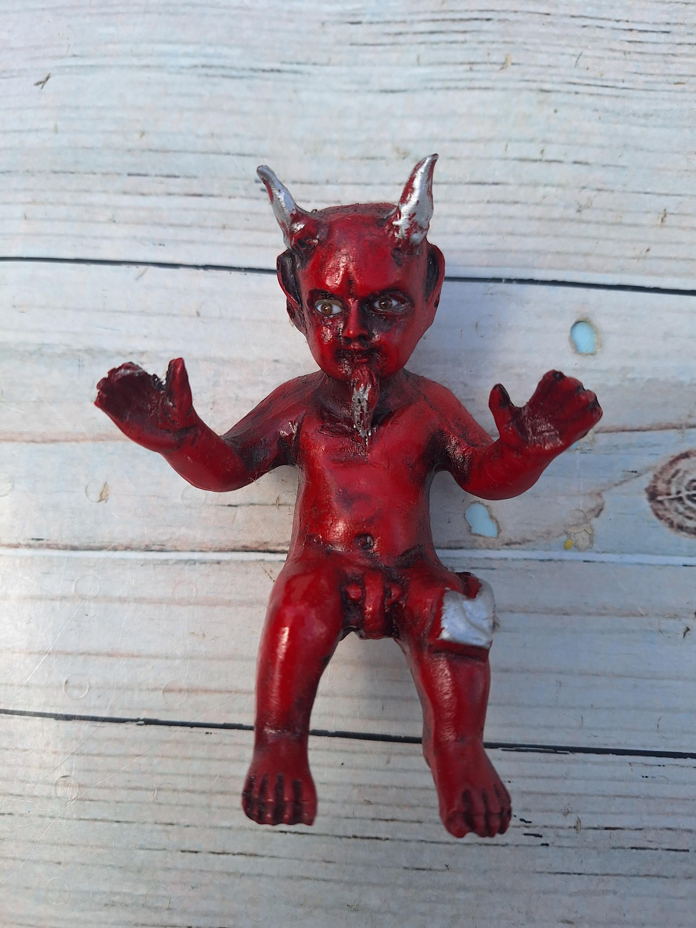 Red Satan Resin Figurine: Handmade Devil Collectible (9