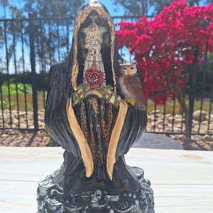 Santa Muerte Color Black 15"X9"" Holy Death Statue / Praying/ Bust / Holding a Rose / Curada / Negra / Para La Buena Suerte - Protecion