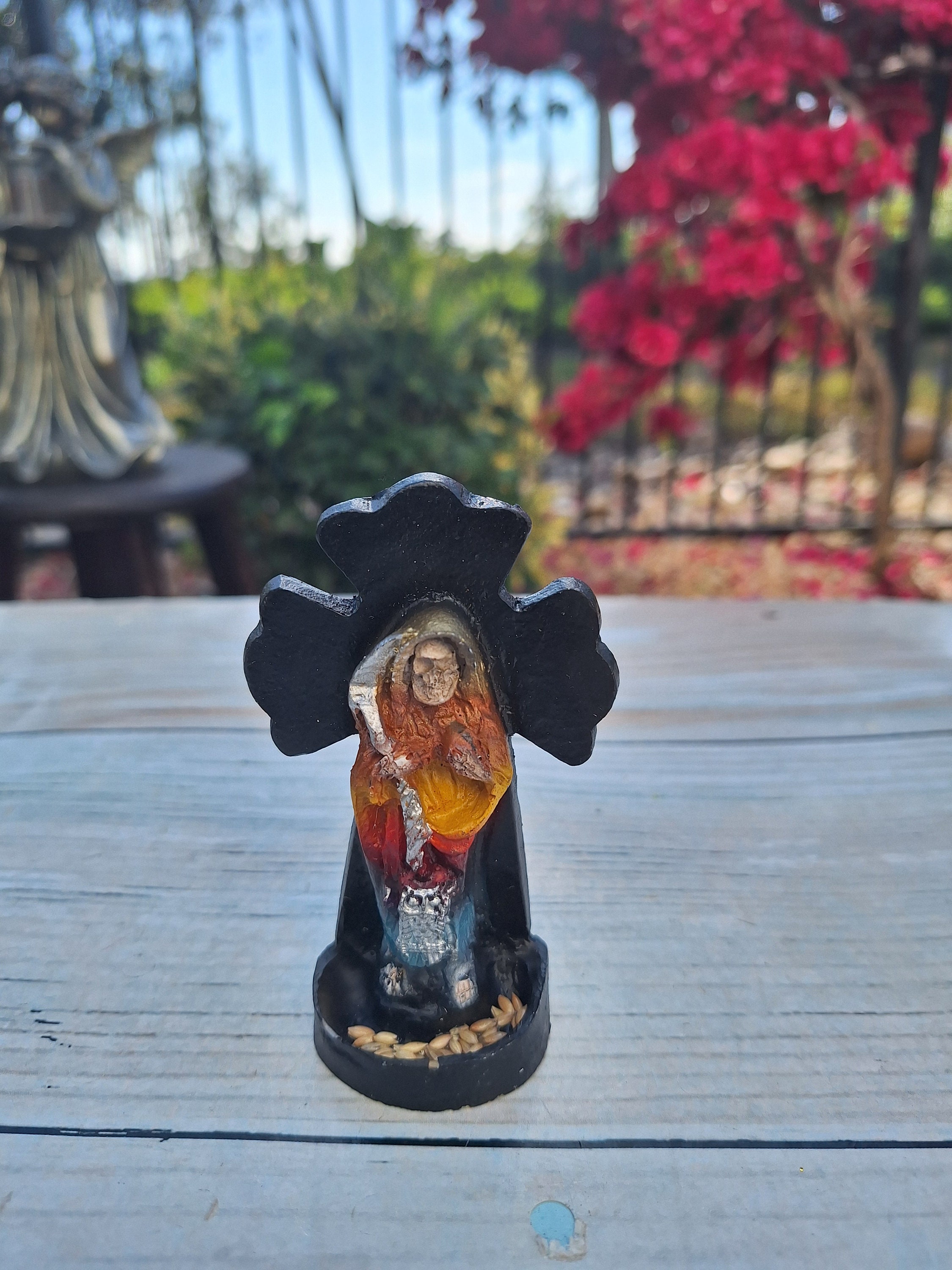 サンタ ムエルテ カラー レインボー 4 インチ 聖なる死の像 - 幸運