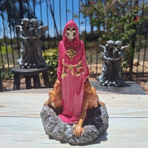 Santa Muerte Color Pink 9&quot;X6&quot; Holy Death Statue/ Health / Curada / Color Rosada / Para La Buena Suerte / Salud / Trio