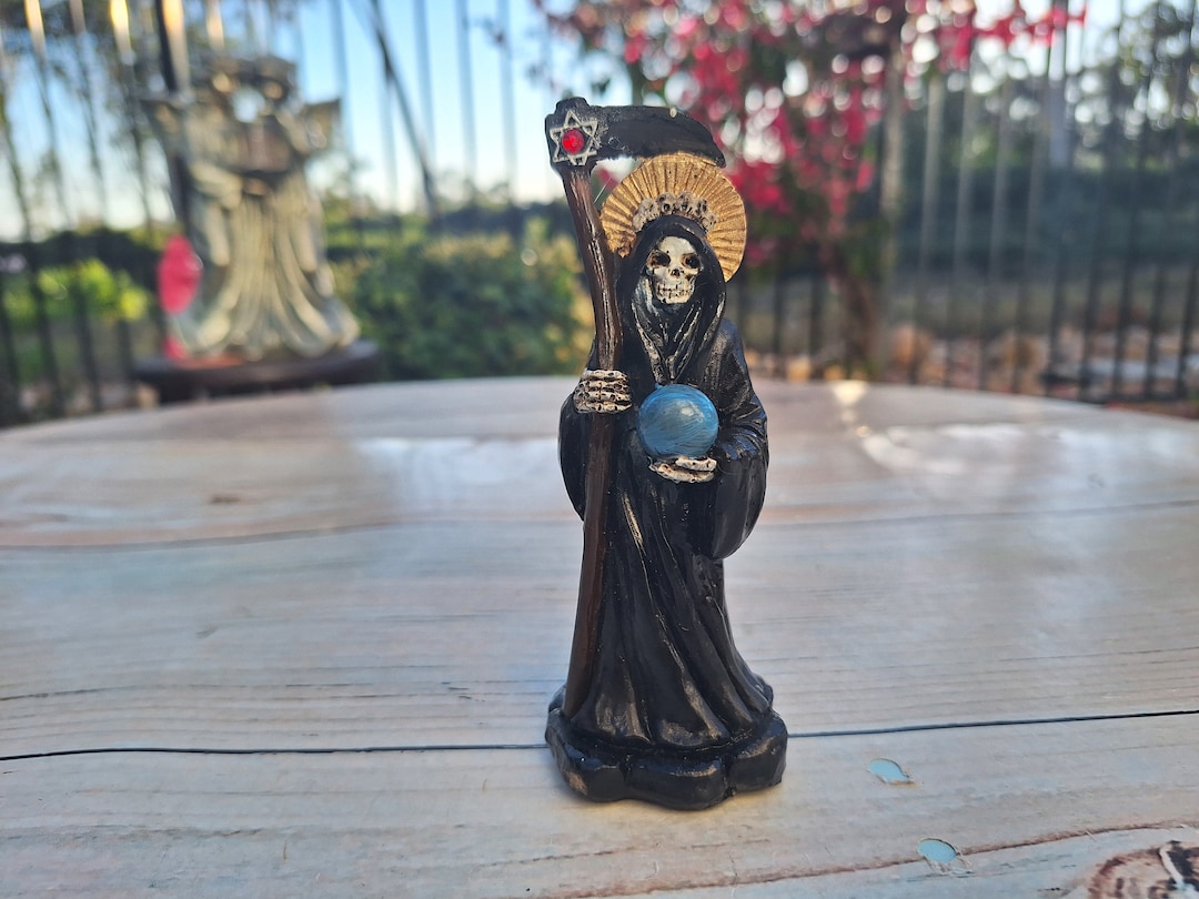 What Does The Black Santa Muerte Mean