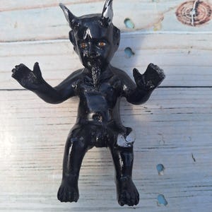 Satan Black 9" X 4" Szatan / Diablo / Anioł Negro / Diabeł / Zło / Figurka kolekcjonerska Ręcznie wykonana / Wykonana z żywicy / Baphomet