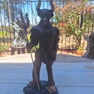 手作り樹脂製サタン像：悪魔の置物コレクション（12インチ×4インチ）