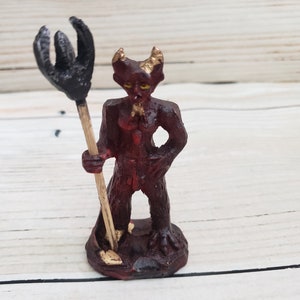 Handmade Red Satan Figurine: Resin Devil Statue (3.5&quot;)