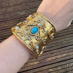 ヴォーグビジュ❤️VOGUEBIJOUX❤️マルチストーン カボションブローチ VOGUEBIJOUX ブローチ GP マルチ カラーストーン カボション