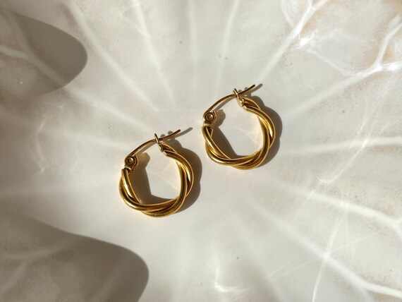 Small gold hoop earrings hypoallergenic discount