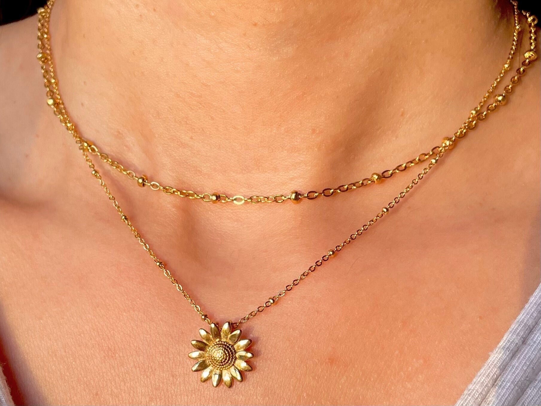 Gold Dainty Flower Necklace Daisy 
