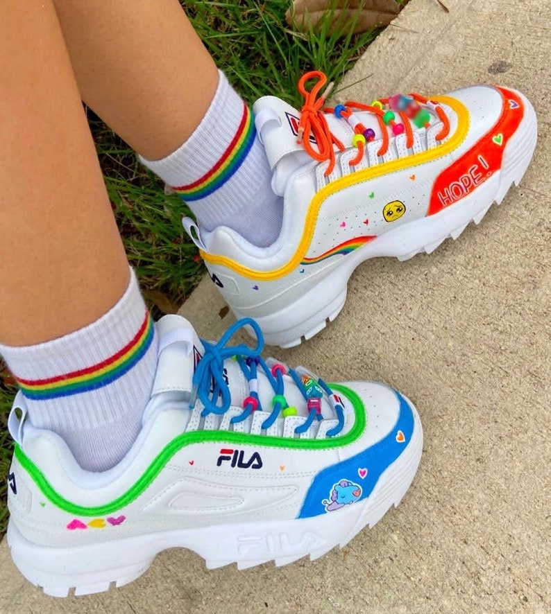 BTS Custom Hobi Core Fila Zapatos | Etsy México