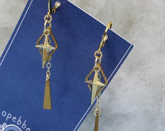 Pendientes inspirados en el campeón consejero pecoso dorado