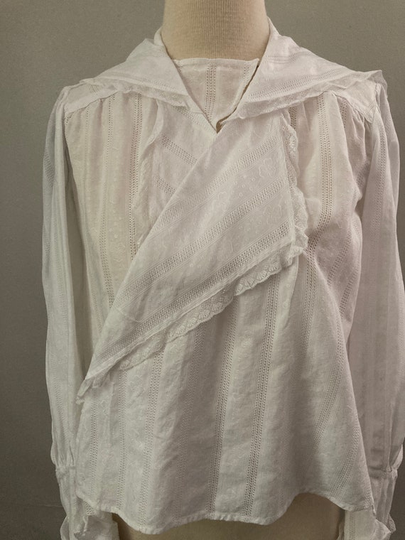 Vintage Victorian White Cotton Handmade Surplice … - image 4