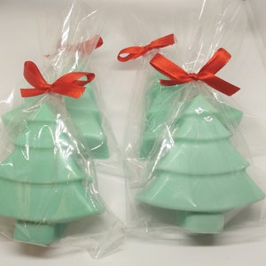 Christmas green tree gift, Fir soap, Christmas decor soap, Winter party favor soap, Holiday season soap gift, Eucalyptus Scented soaps