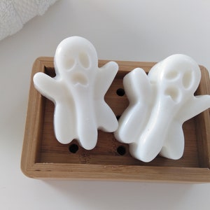 Halloween terrifying white ghost soaps, Halloween party soap favors, Frightening soaps, Dreadful soap Birthday gift, Halloween bath soap