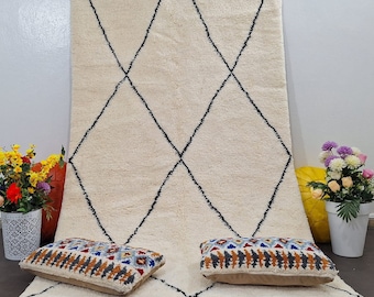 Handmade Moroccan Wool Rug: Striped Berber Living Room Decor