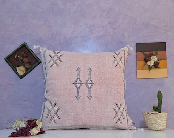 Handmade Moroccan Cactus Silk Pillow Cover: Berber Design