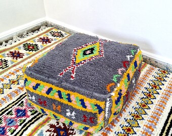 Handmade Moroccan Floor Cushion: Square Boujaad Wool Pouf