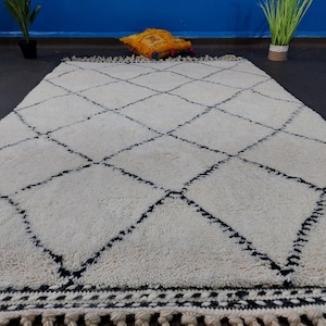 Handmade Moroccan Rug ,Beni Ourain rug, Luxury Moroccan Rug , Beni Ourain wool rug , Abstract Moroccan rug ,White & Black Rug ,Custom rug
