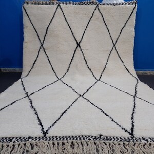 Handmade Moroccan Rug ,Beni Ourain rug, Luxury Moroccan Rug , Beni Ourain wool rug , Abstract Moroccan rug ,White & Black Rug ,Custom rug
