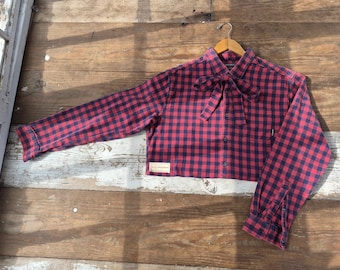 Red Plaid Bow Shirt size Small