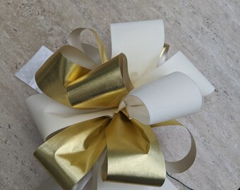 Ivory and Gold 10 " wreath bow