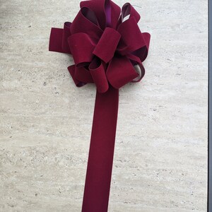 Two wreath bow , red, burgundy , or holiday red , christmas bows , red velvet outdoor 10" wreath bows, lantern bows Bild 4