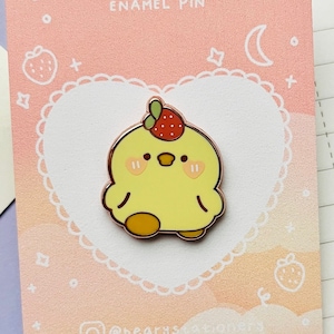 Strawberry Duck Enamel Pin | Kawaii enamel pin | Cute enamel pin | Aesthetic enamel pin | Duck enamel pin | Strawberry enamel pin