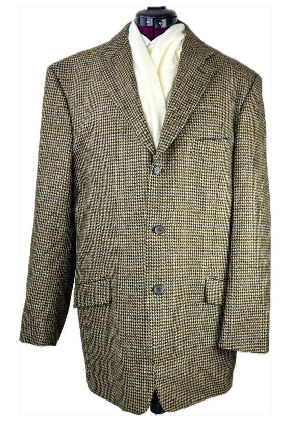 Brown houndstooth wool jacket. Size 44L