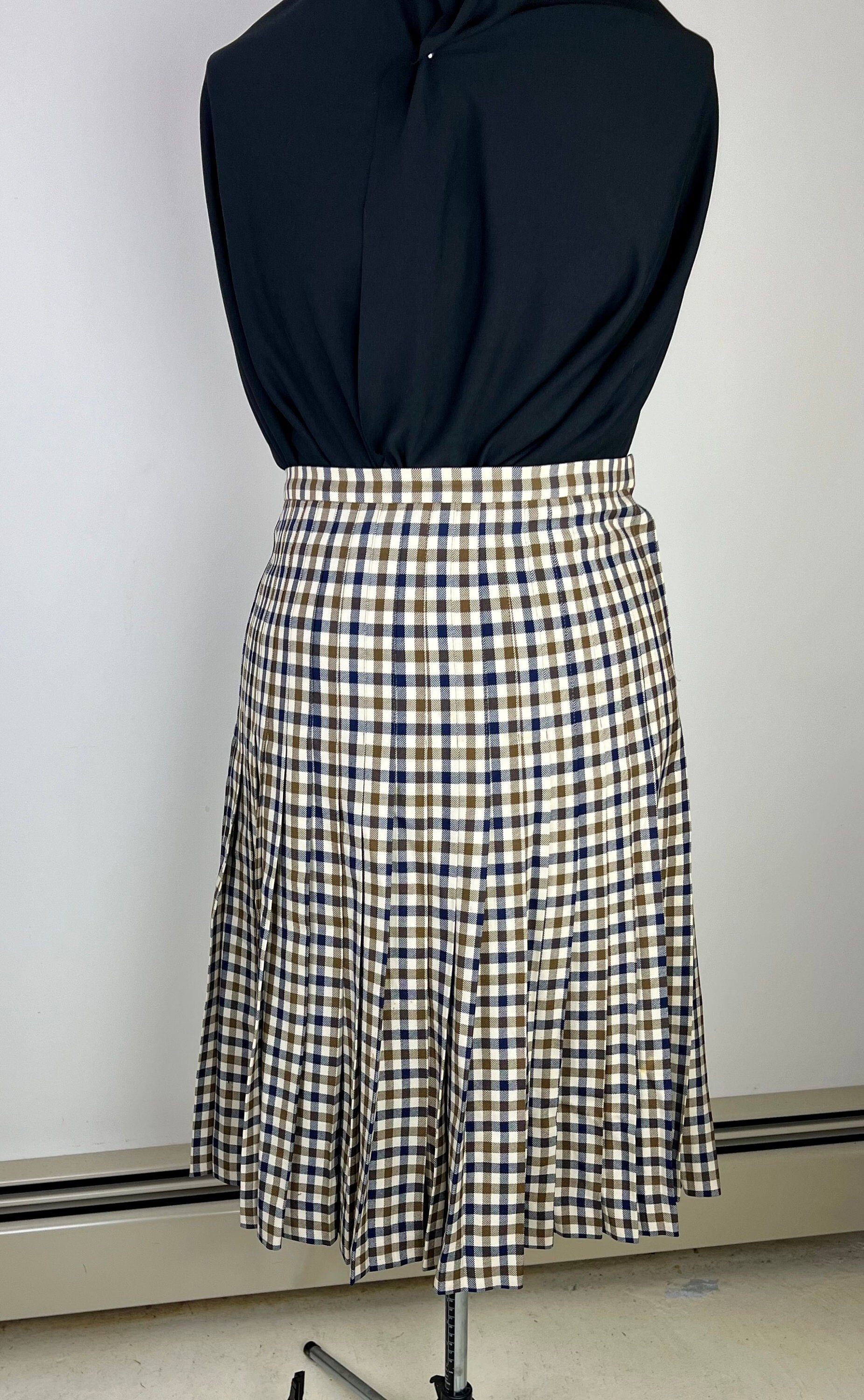 Aquascutum Vintage - Etsy Aquascutum Vintage - Etsy